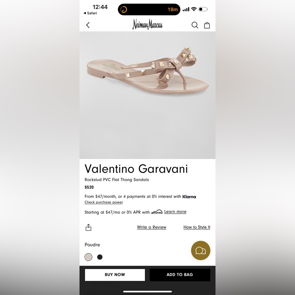 Valentino Garavani Poudre Bow Rockstud Thong flip flop Sandals